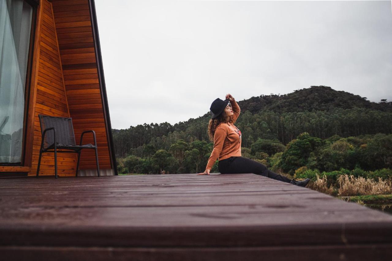 Chale Romantico Com Banheira De Hidromassagem E Lareira บง เฮทิโร ภายนอก รูปภาพ